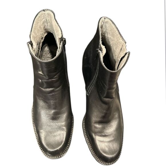 Bandolino Leather Ankle Boots Block‎ Heel Black Booties Women's Size 7M - Picture 1 of 6